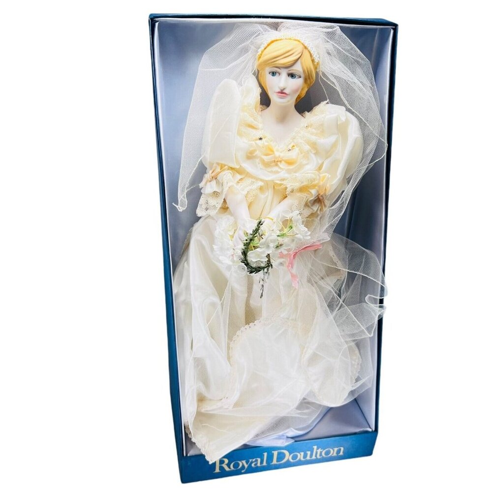 Royal Doulton Nisbet Heirloom Dolls Princess of Wales Wedding Diana 16 in BOX